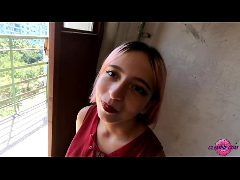 ❤️ Studentin saugt einen Fremden im Outback - Sperma auf seinem Gesicht ☑ Porno vk bei porn de.serviporno.ru ☑